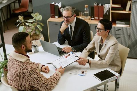 Professional Liability Insurance Basics With Policy Terms, Coverage, and Claims Information