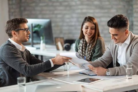 Personal Loan Overview With Repayment Terms, Credit Scores, and Lending Information